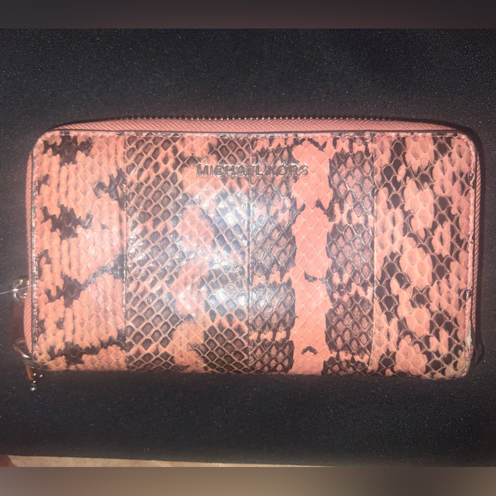Micheal Kors Continental Snakeskin Wallet